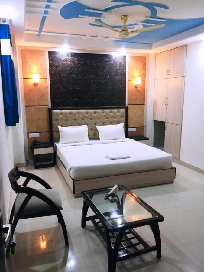 The Magnum Bed & Breakfast New Delhi Exterior photo