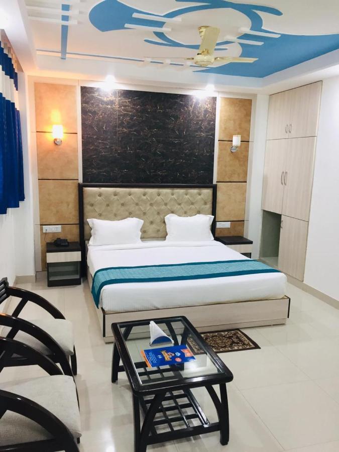 The Magnum Bed & Breakfast New Delhi Exterior photo